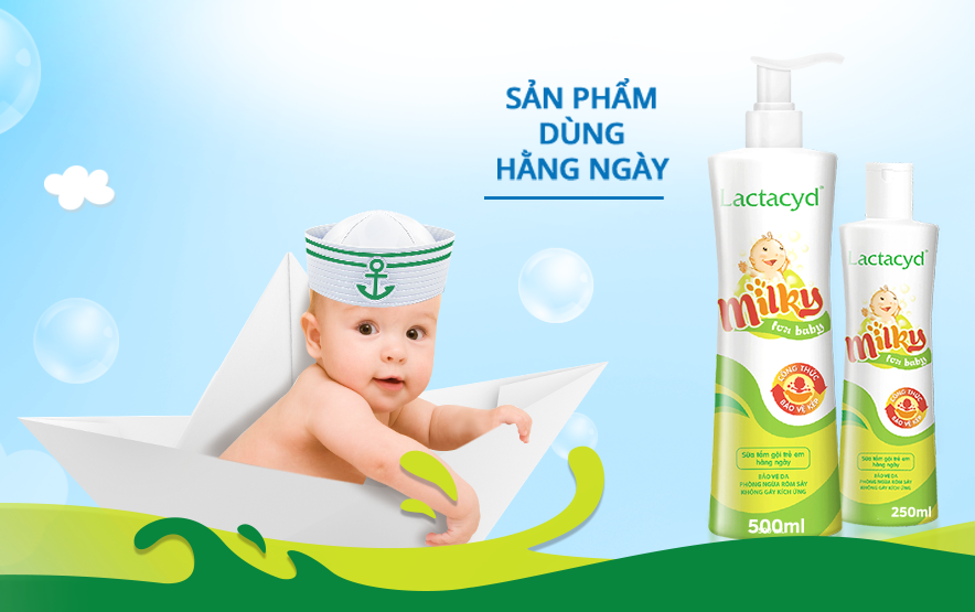 Sữa tắm gội cho bé Lactacyd